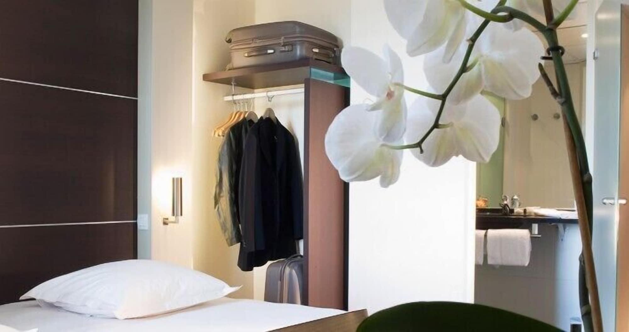 Hotel Escale Oceania Rennes Cap Malo La Meziere Zewnętrze zdjęcie