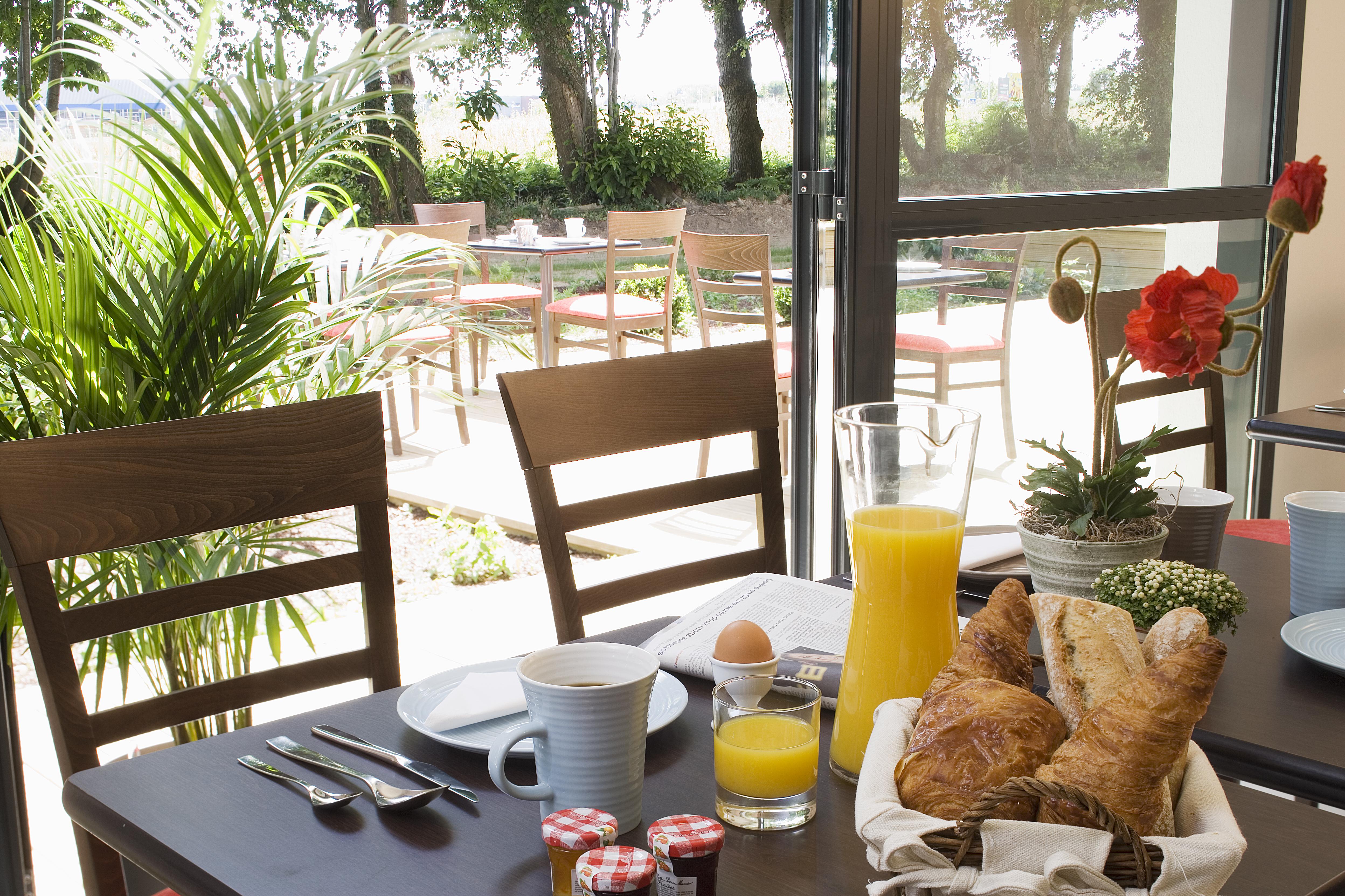 Hotel Escale Oceania Rennes Cap Malo La Meziere Zewnętrze zdjęcie